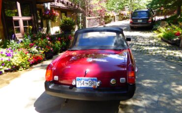 Mgb-1976-red
