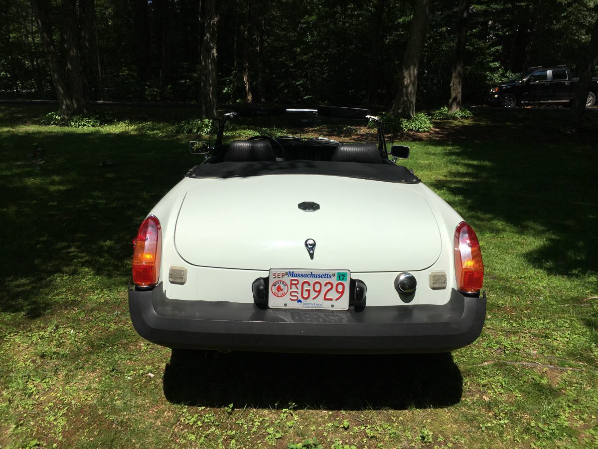 Mgb-1978-white-8