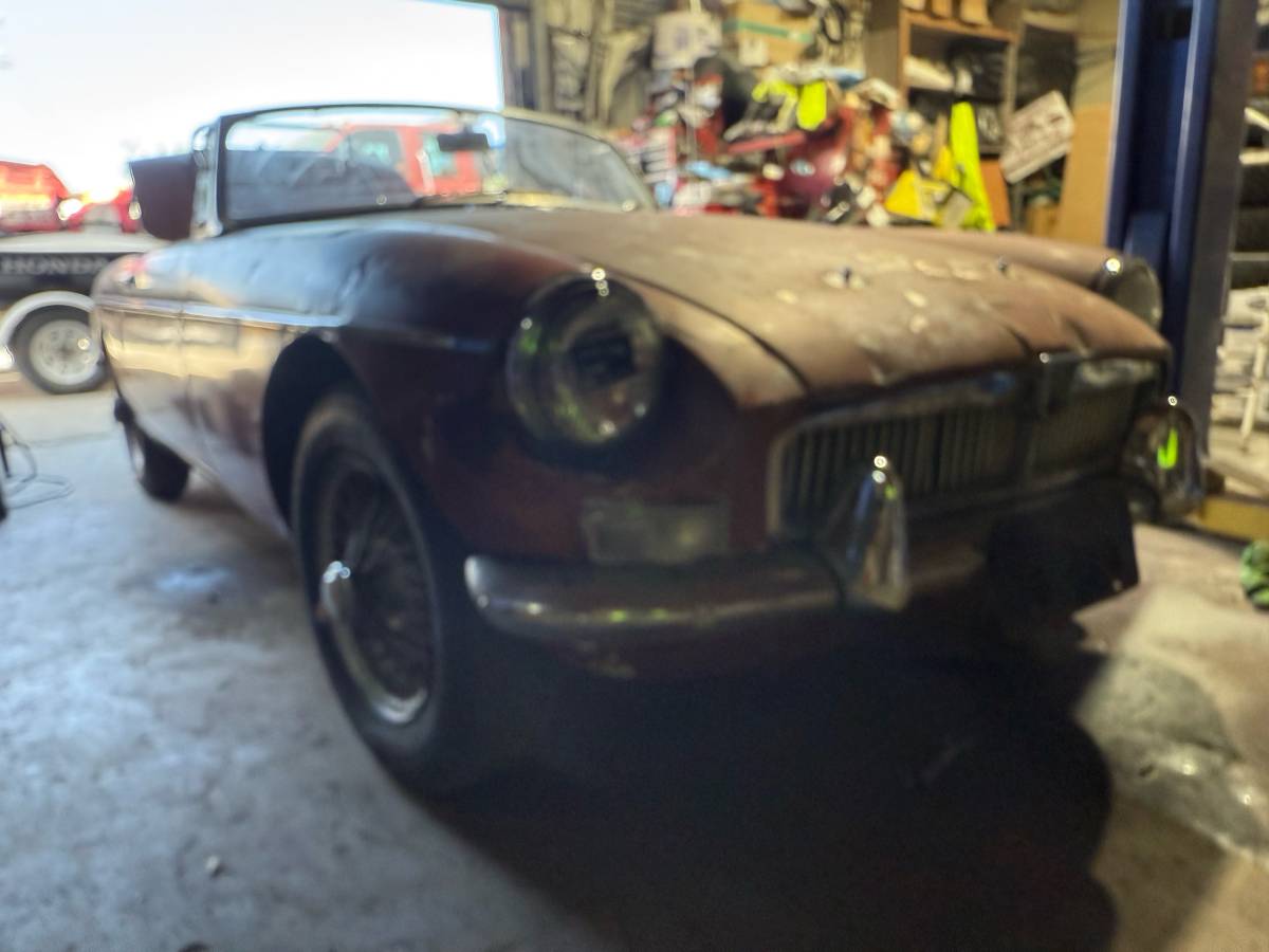 Mgb-convertible-1964-brown-1