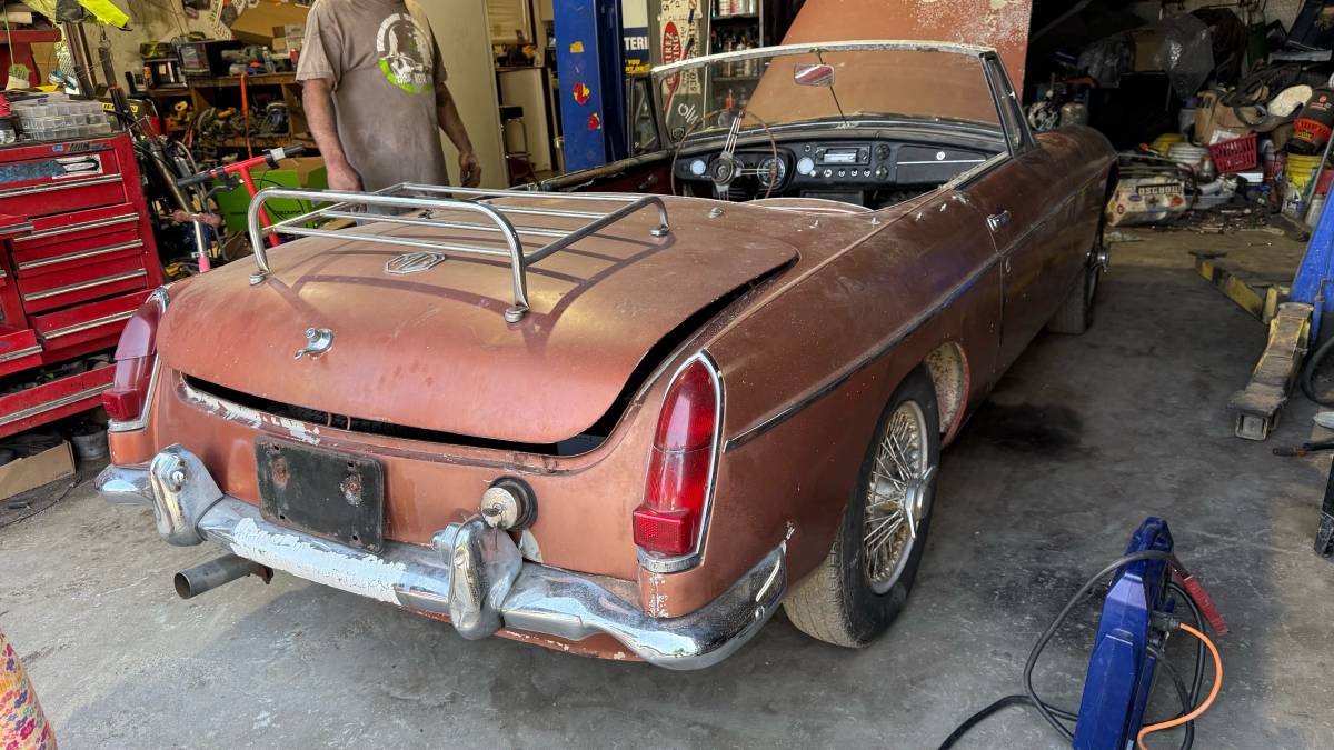 Mgb-convertible-1964-brown-5