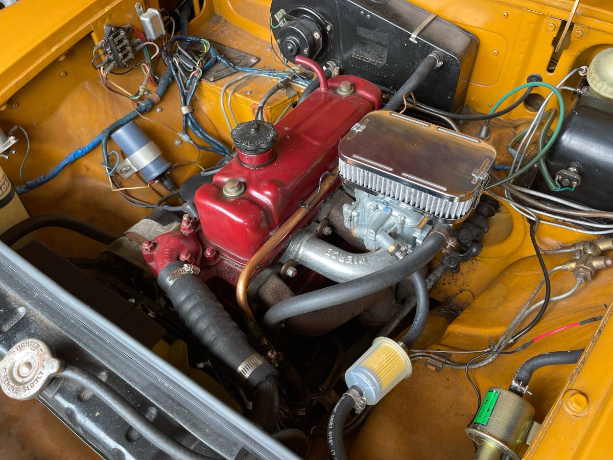 Mgb-convertible-1969-yellow-10