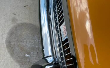 Mgb-convertible-1969-yellow-16