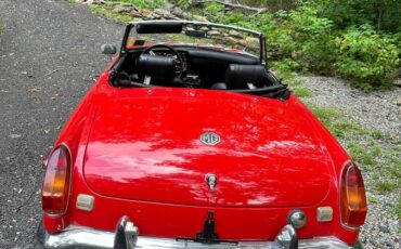 Mgb-convertible-1971-red-1