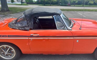 Mgb-convertible-1972-orange-6