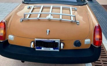 Mgb-convertible-1975-orange-1