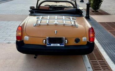 Mgb-convertible-1975-orange-14