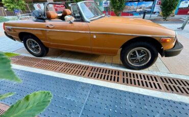 Mgb-convertible-1975-orange-15