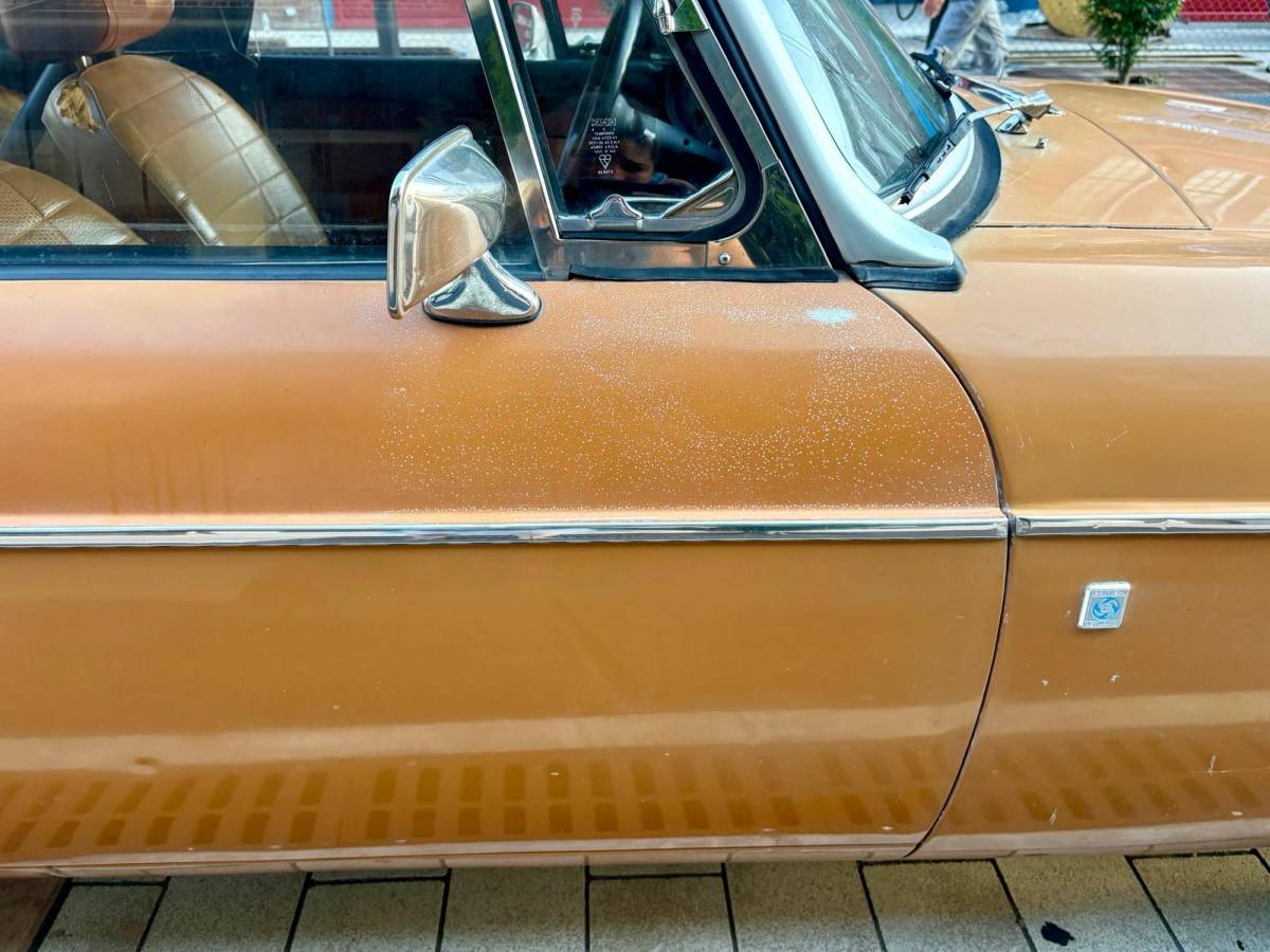 Mgb-convertible-1975-orange-3