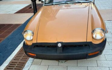 Mgb-convertible-1975-orange-6