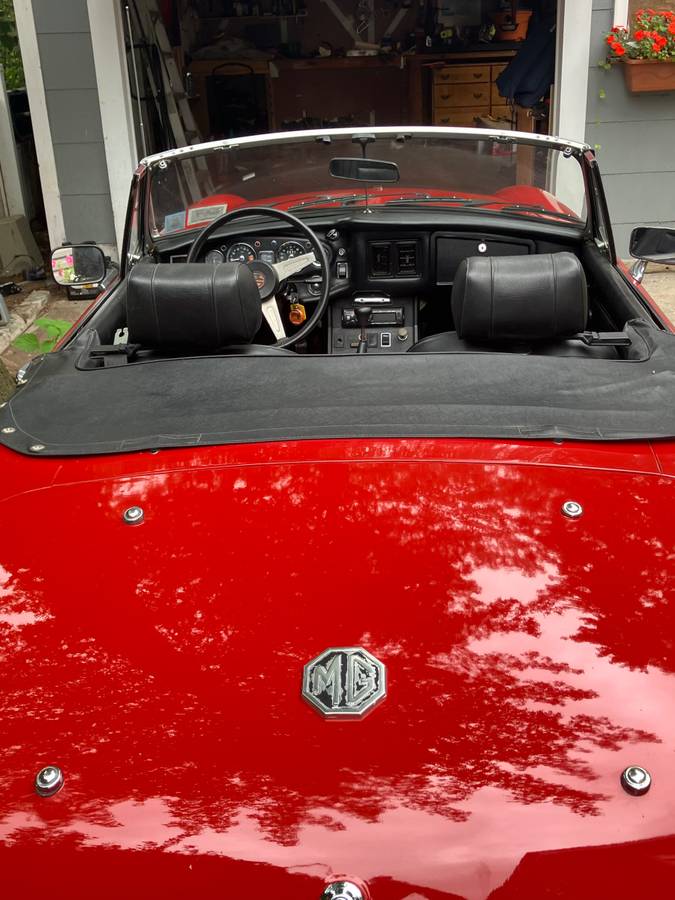 Mgb-convertible-1975-red-1