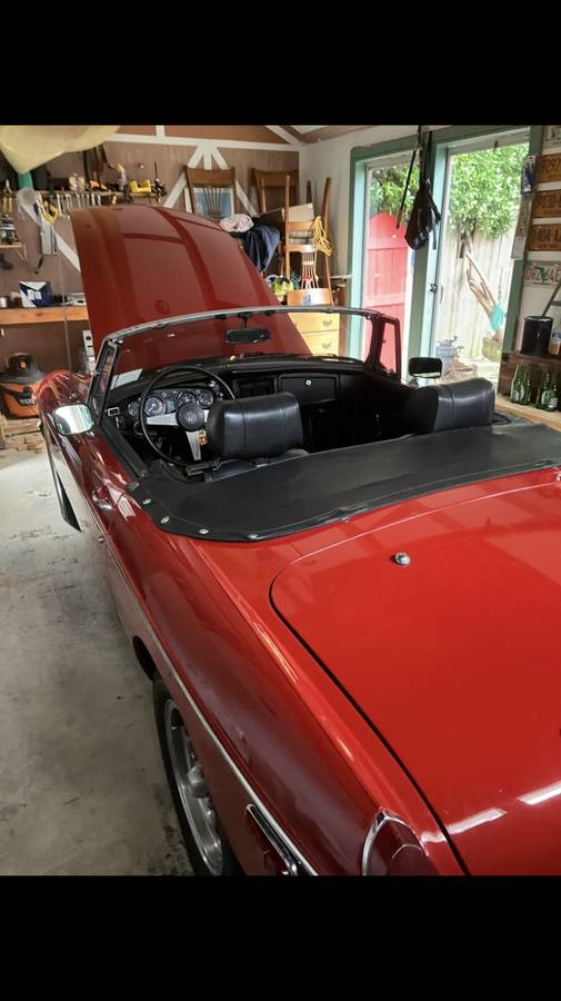 Mgb-convertible-1975-red-5