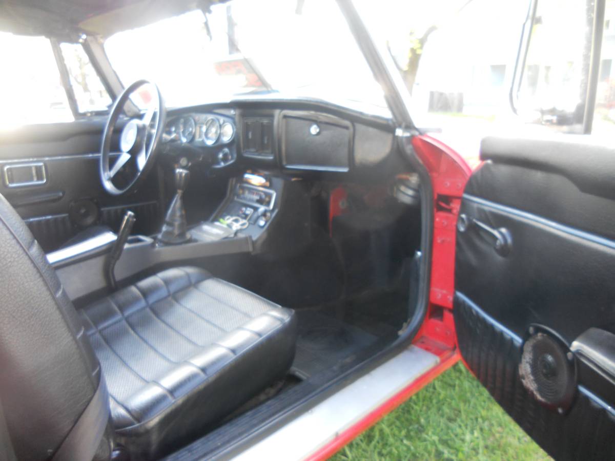Mgb-convertible-1976-orange-4