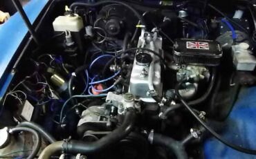 Mgb-convertible-1977-blue-10