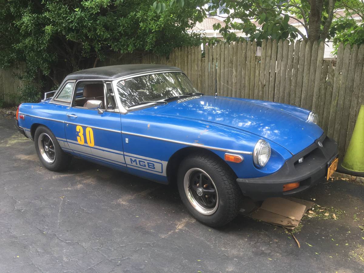 Mgb-convertible-1977-blue-13