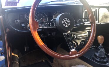 Mgb-convertible-1977-blue-3
