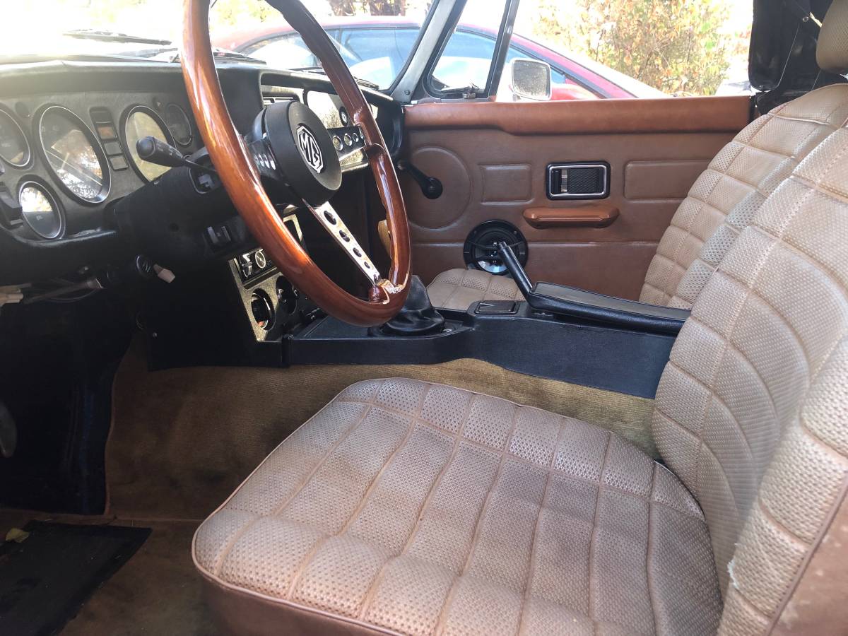 Mgb-convertible-1977-blue-4