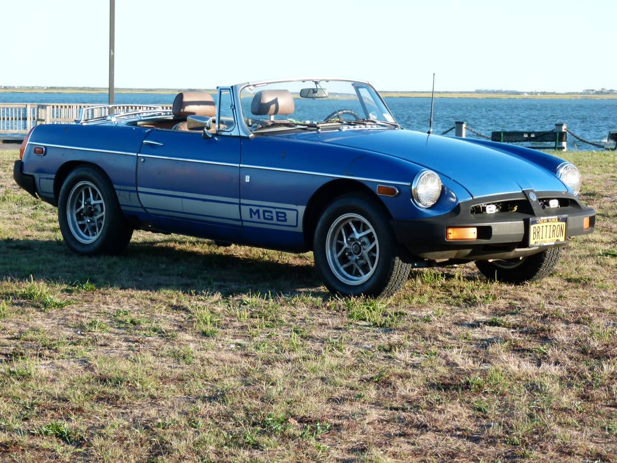 Mgb-convertible-1977-blue-5
