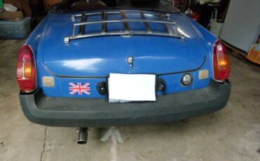 Mgb-convertible-1977-blue-9