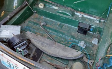 Mgb-convertible-1977-green-11