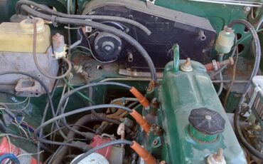 Mgb-convertible-1977-green-17