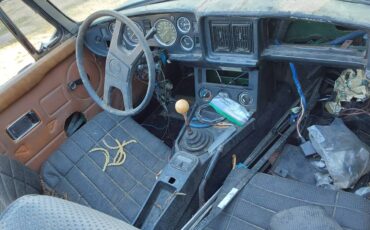 Mgb-convertible-1977-green-7