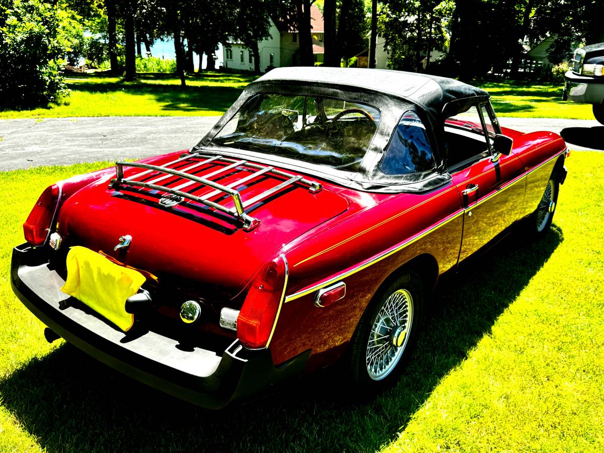Mgb-convertible-1978-red-3
