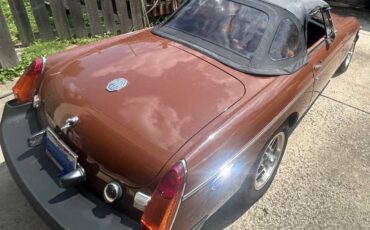 Mgb-convertible-1979-brown-13