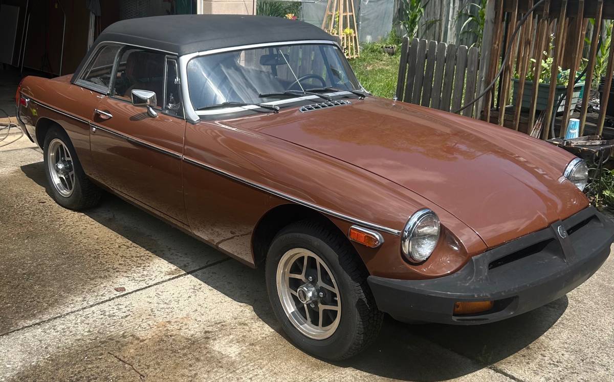 Mgb-convertible-1979-brown