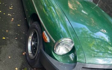 Mgb-convertible-1979-green-1