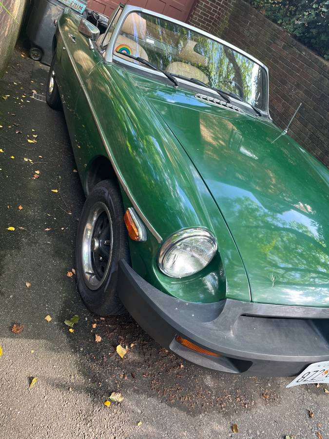 Mgb-convertible-1979-green-1