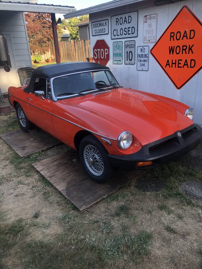 Mgb-convertible-1979-orange