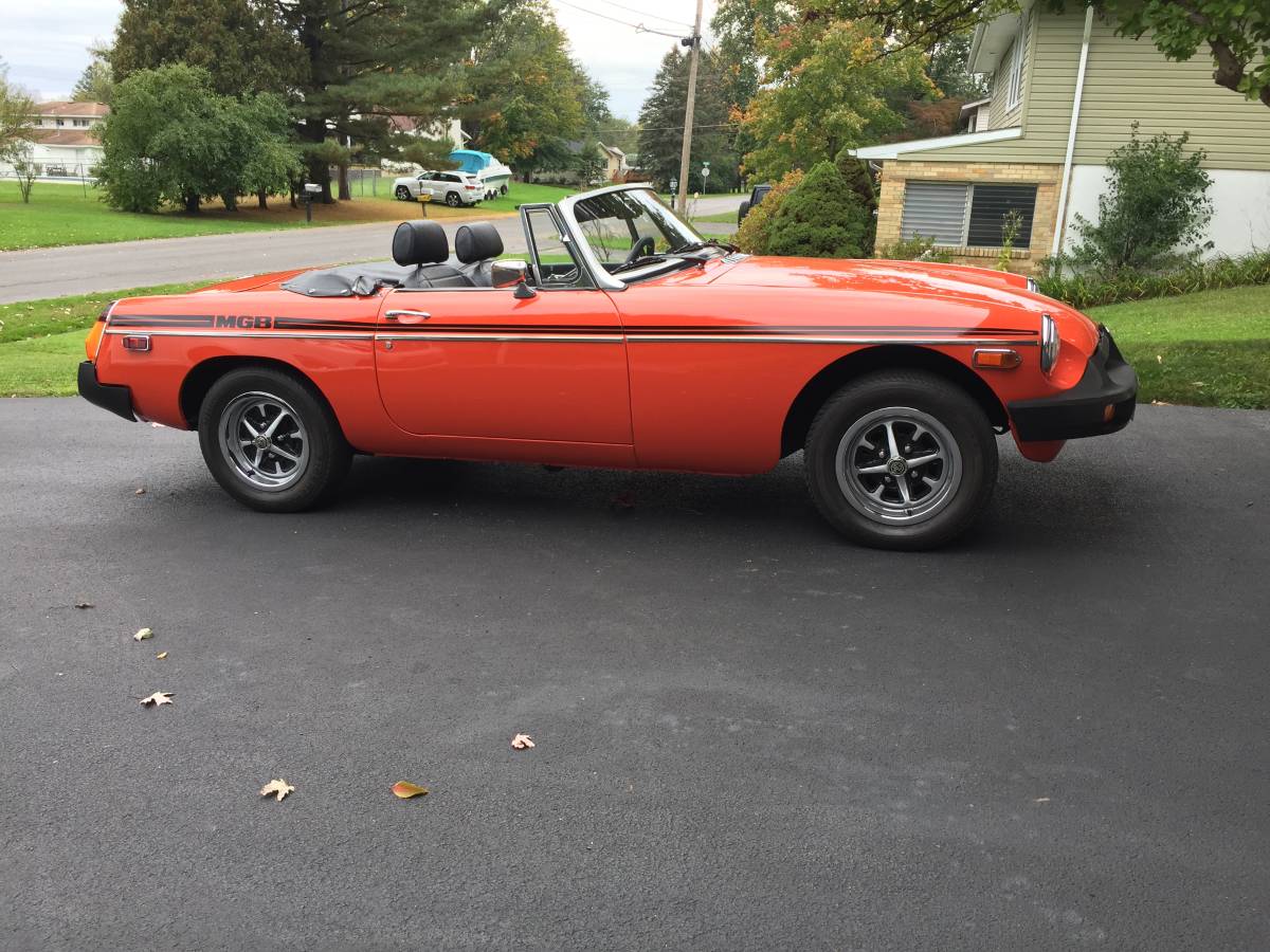 Mgb-convertible-1980-20