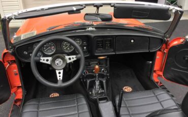 Mgb-convertible-1980-5