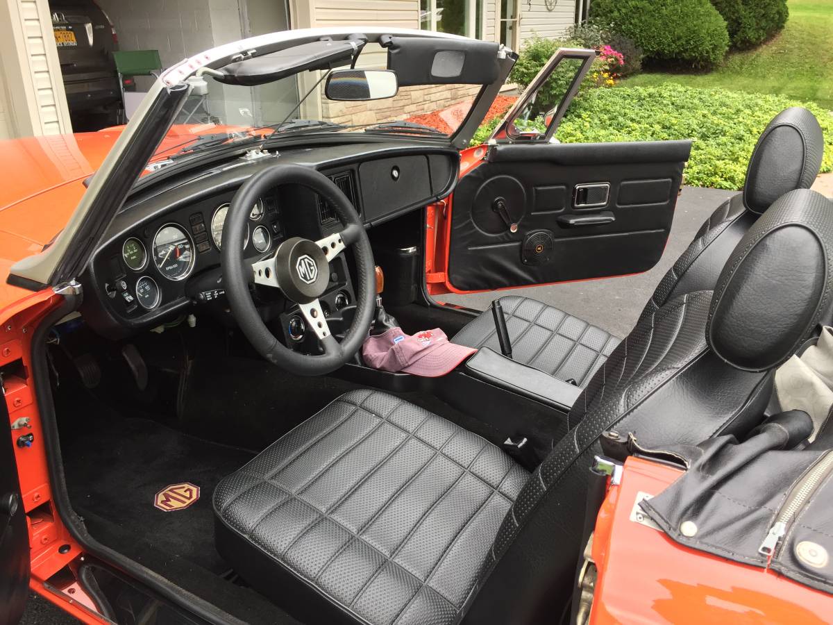 Mgb-convertible-1980-7