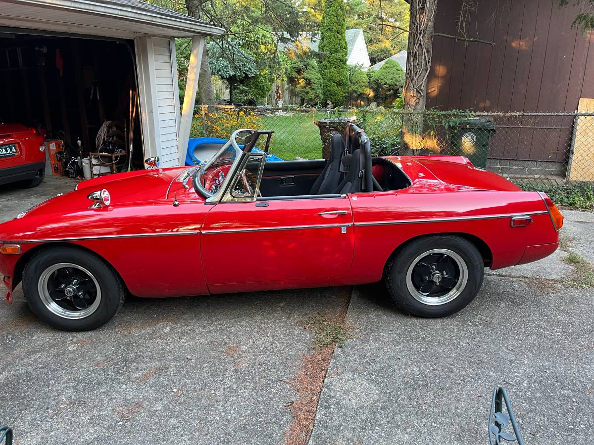 Mgb-convertible-1980-red-6