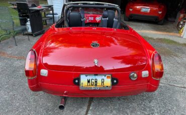 Mgb-convertible-1980-red-9