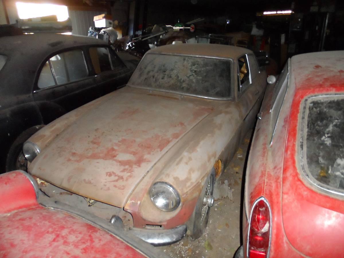 Mgb-gt-1967-11