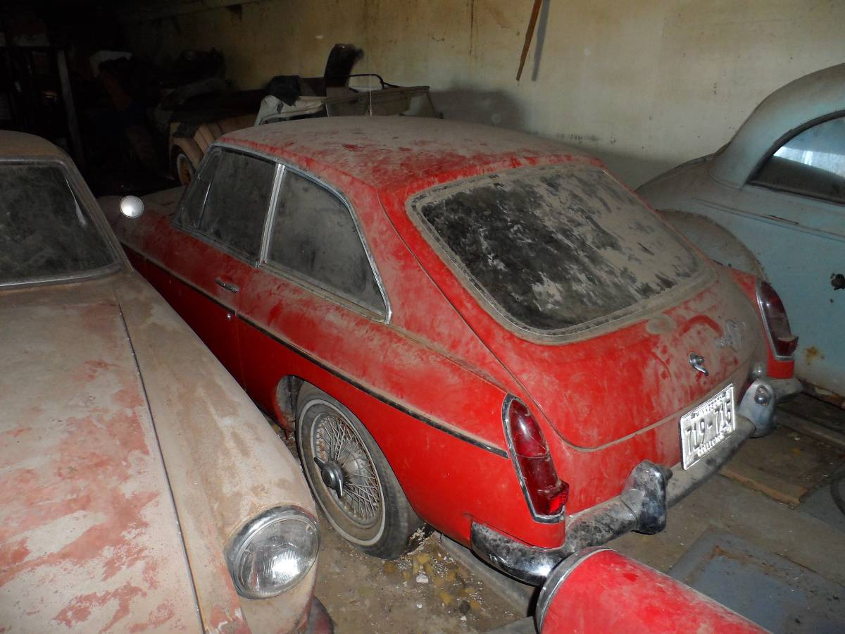 Mgb-gt-1967-16