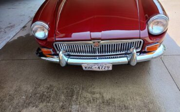 Mgb-gt-1969-red-10