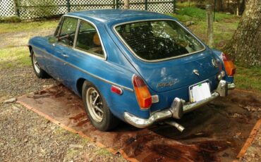 Mgb-gt-1972-blue