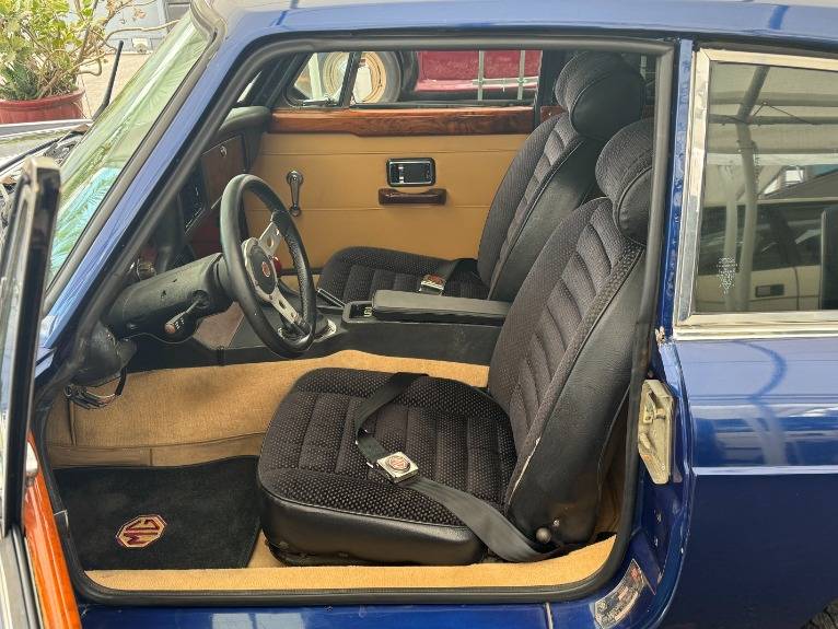 Mgb-gt-1973-12