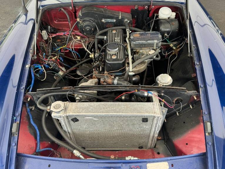 Mgb-gt-1973-21