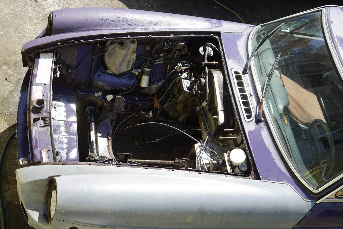 Mgb-gt-1974-purple-8
