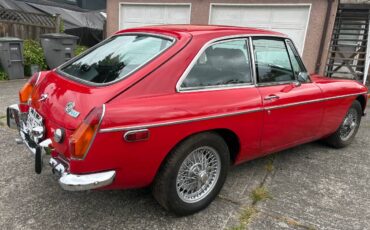 Mgb-gt-red-1974-red-11