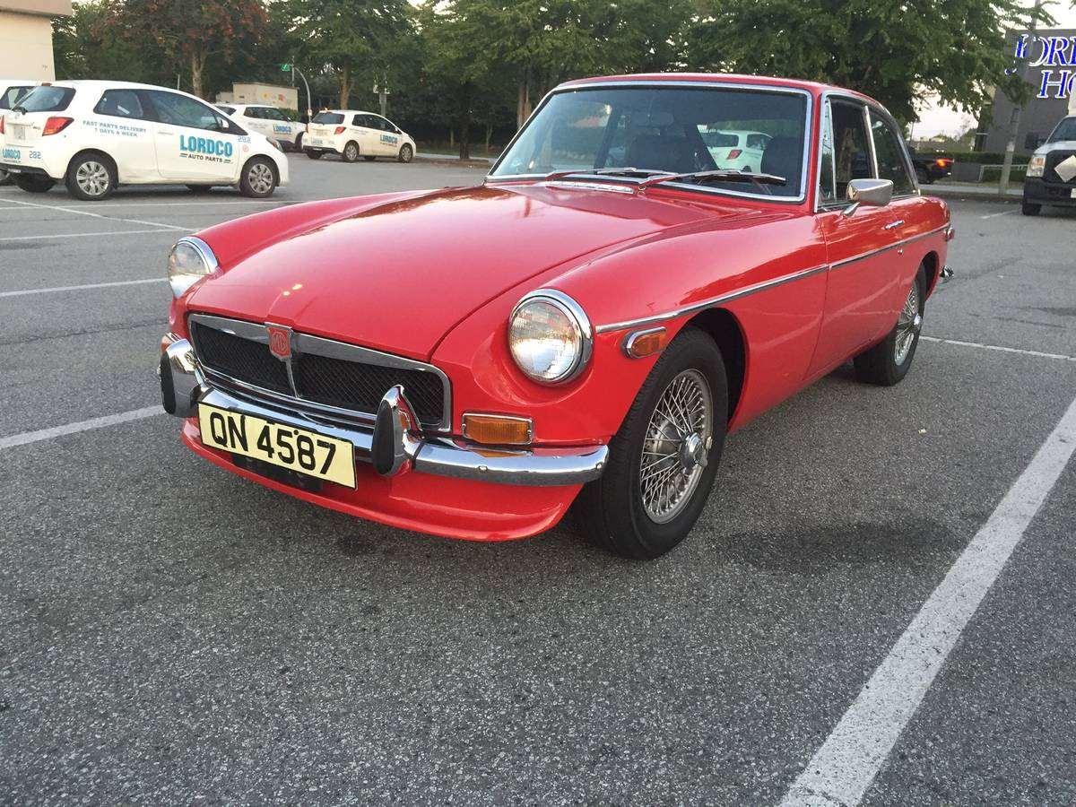 Mgb-gt-red-1974-red-12