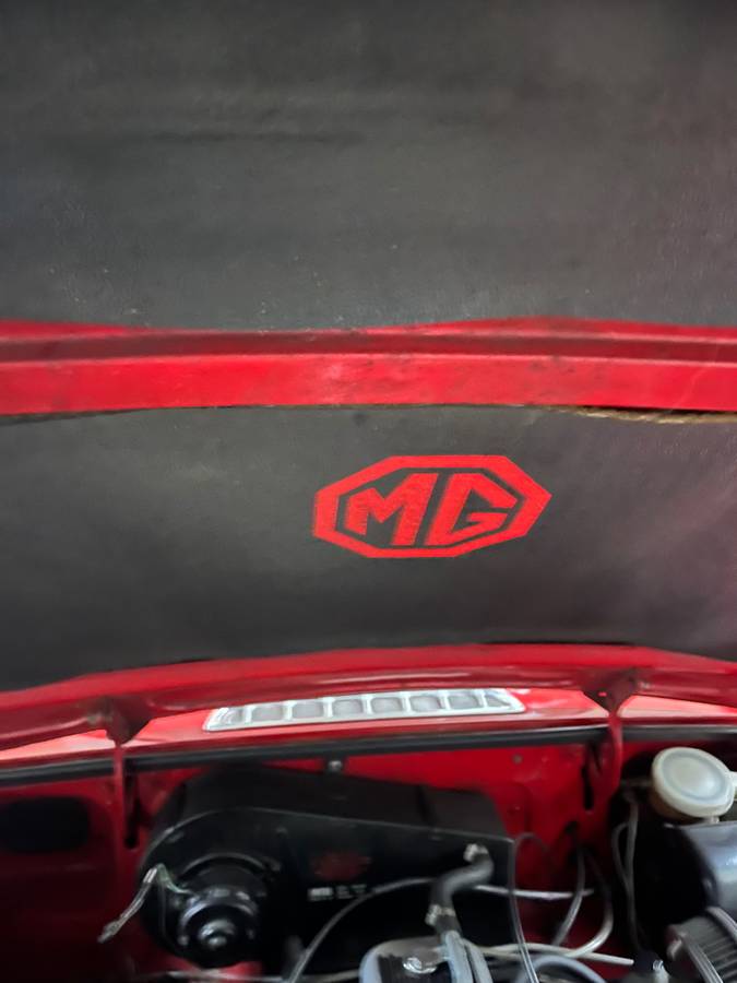 Mgb-gt-red-1974-red-8