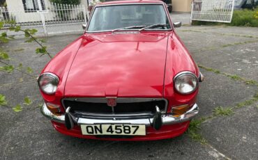 Mgb-gt-red-1974-red-9