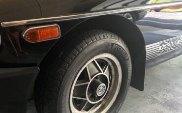 Mgb-limited-edition-1980-black-11