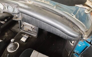 Mgb-roadster-1971-blue-1