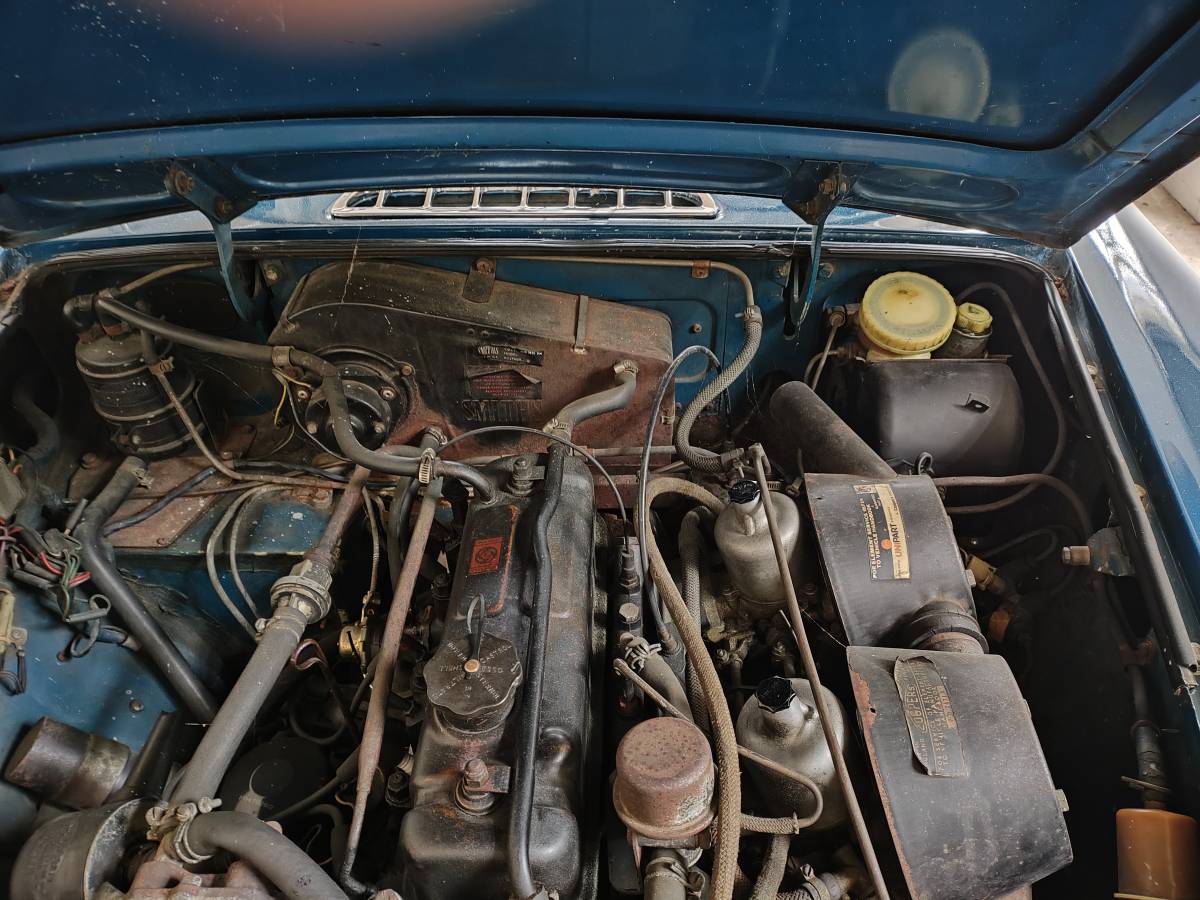 Mgb-roadster-1971-blue-4